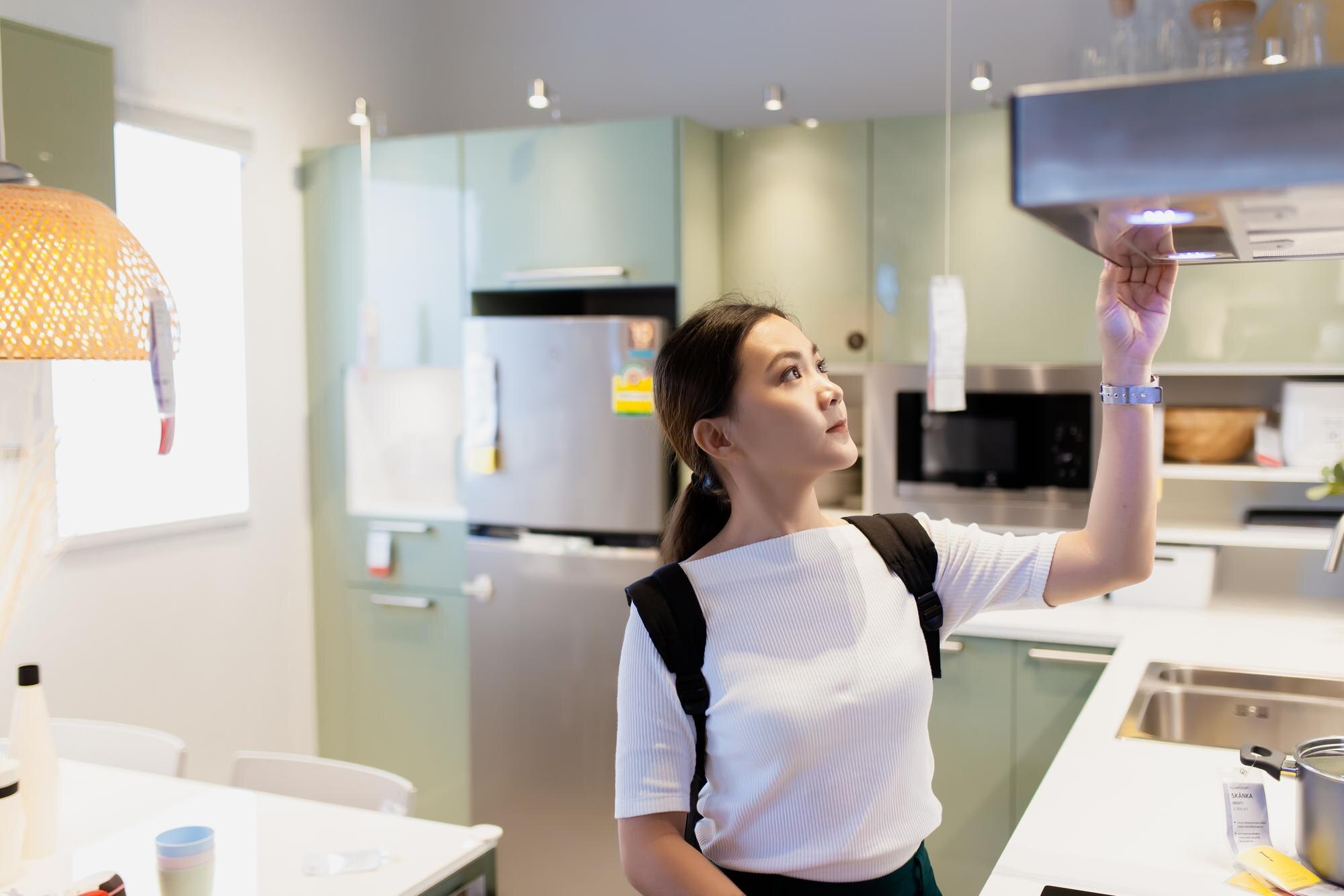 DIY Kitchen Upgrade: Install a Ductless Plasma Filter in Under a Minute!