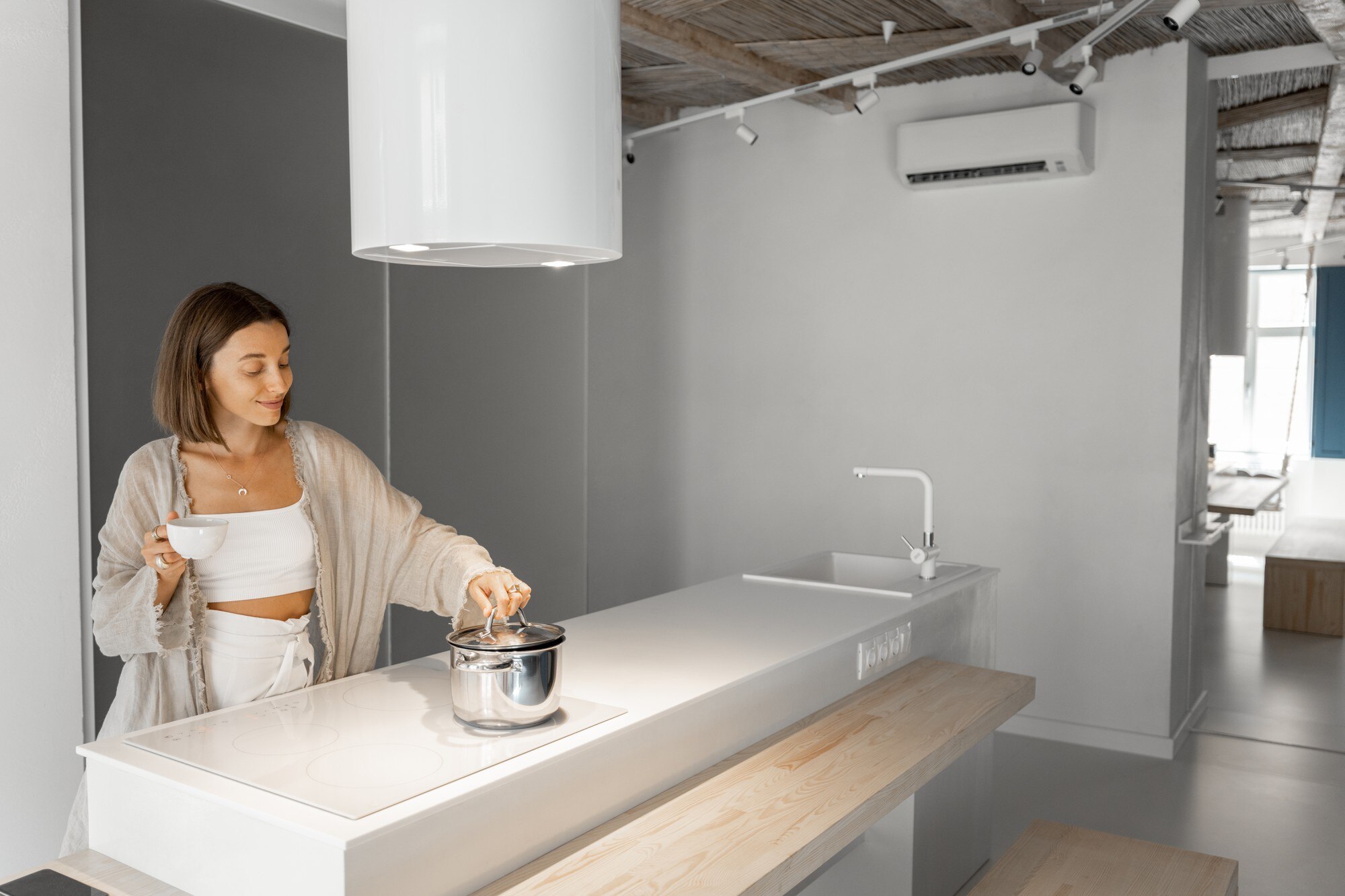 Why Ductless Kitchen Ventilation Belongs in Modern Homes: Cleaner Air, Lower Costs, Smarter Installs with PlasmaMade E-Filters